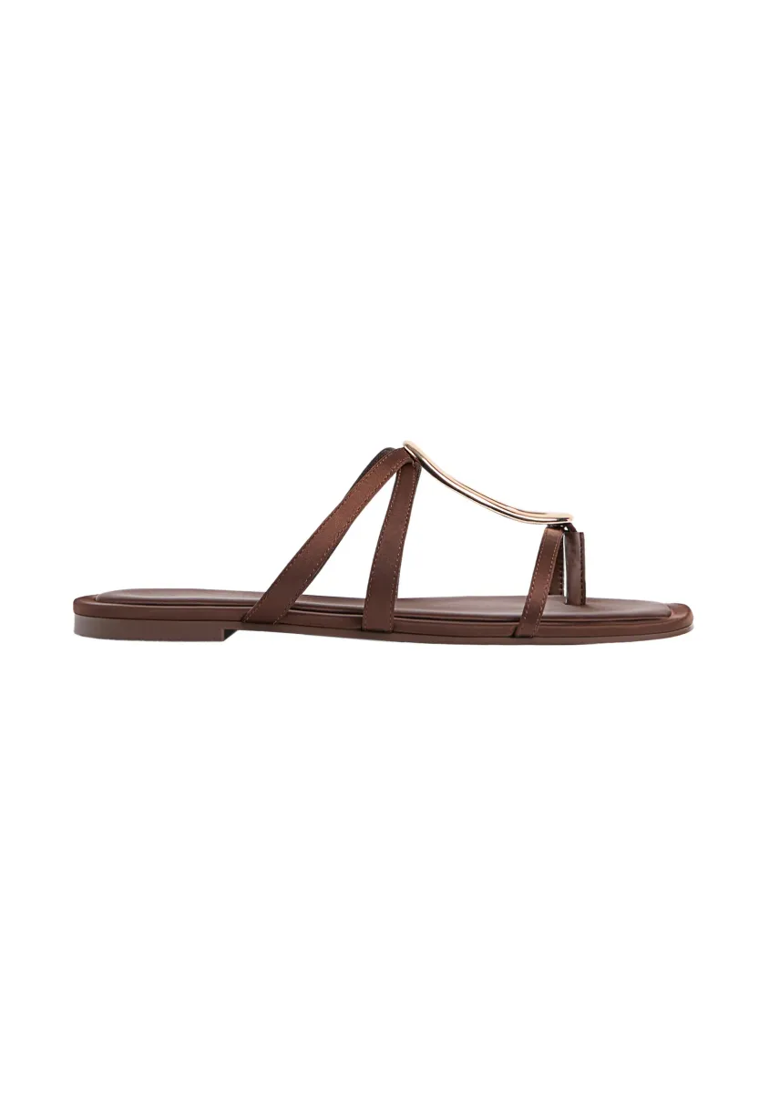 FLAT WITH METAL DETAIL - Zehentrenner - brown
