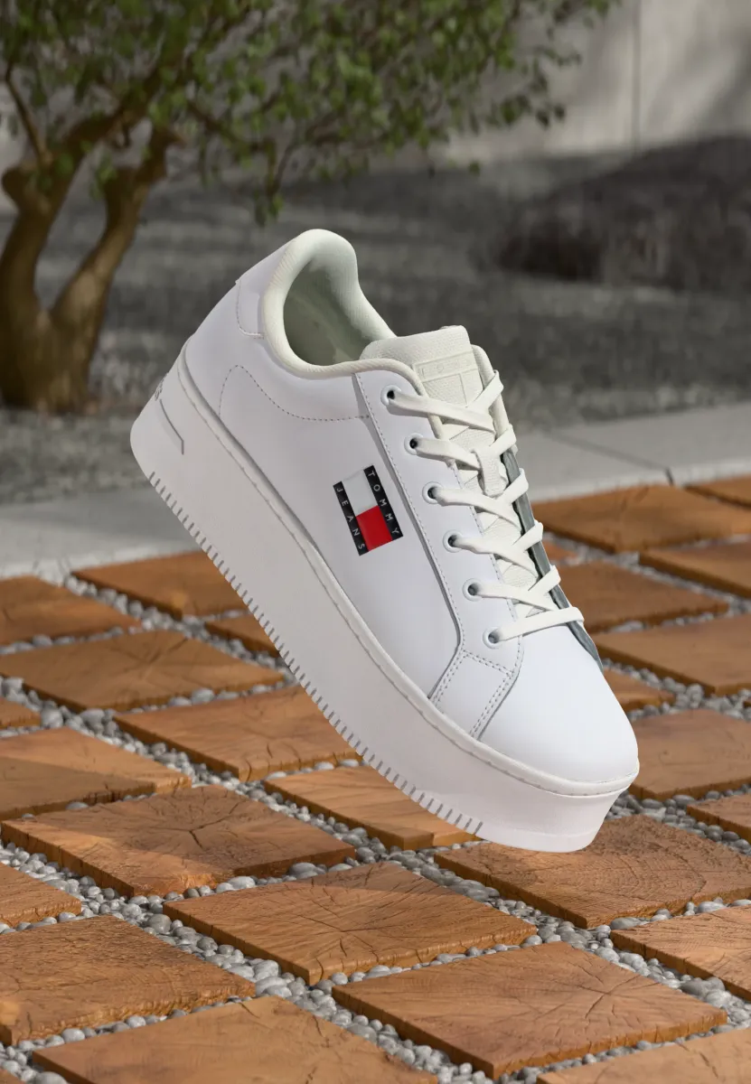 FLATFORM - Sneaker low - white