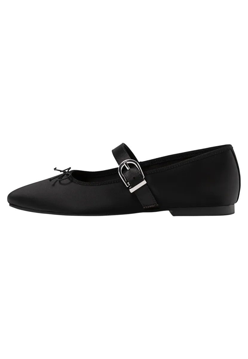 FLATS - Riemchenballerina - black