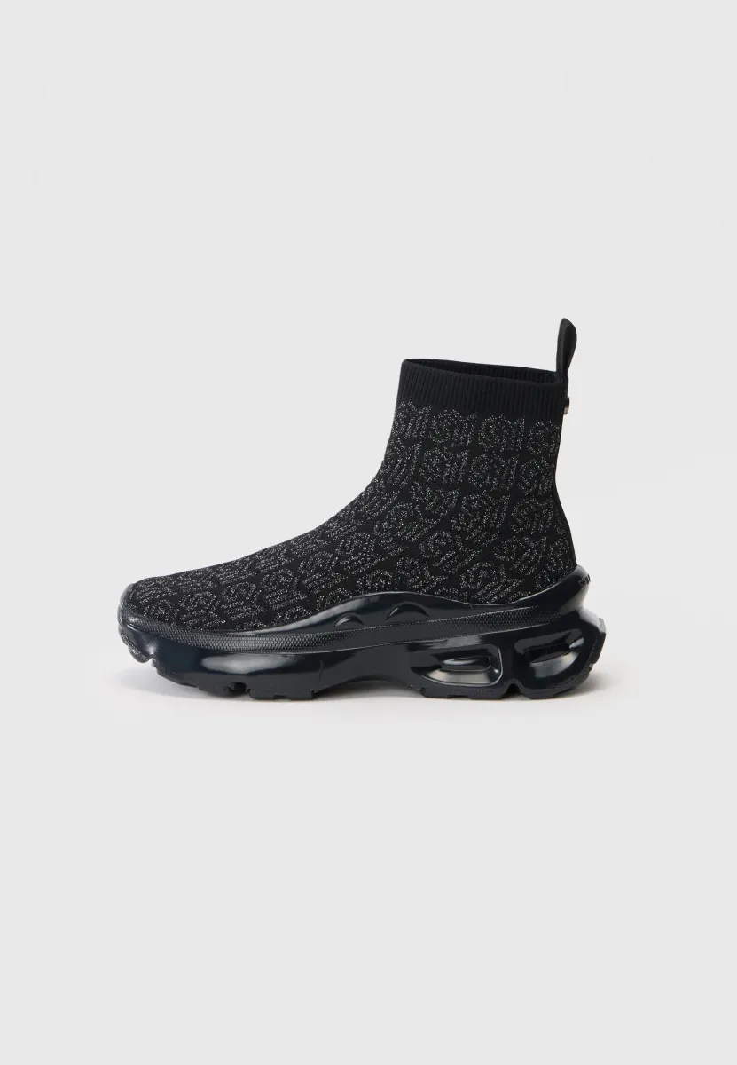 FLYBY - Sneaker high - black
