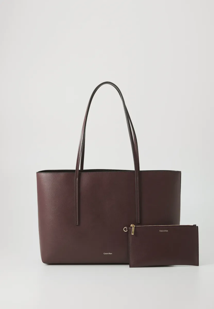 FOIL LOGO TOTE POUCH - Shopping Bag - fudge/espresso