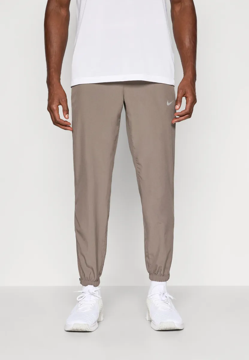 FORM PANT - Jogginghose - cave stone/black/reflective silver-coloured
