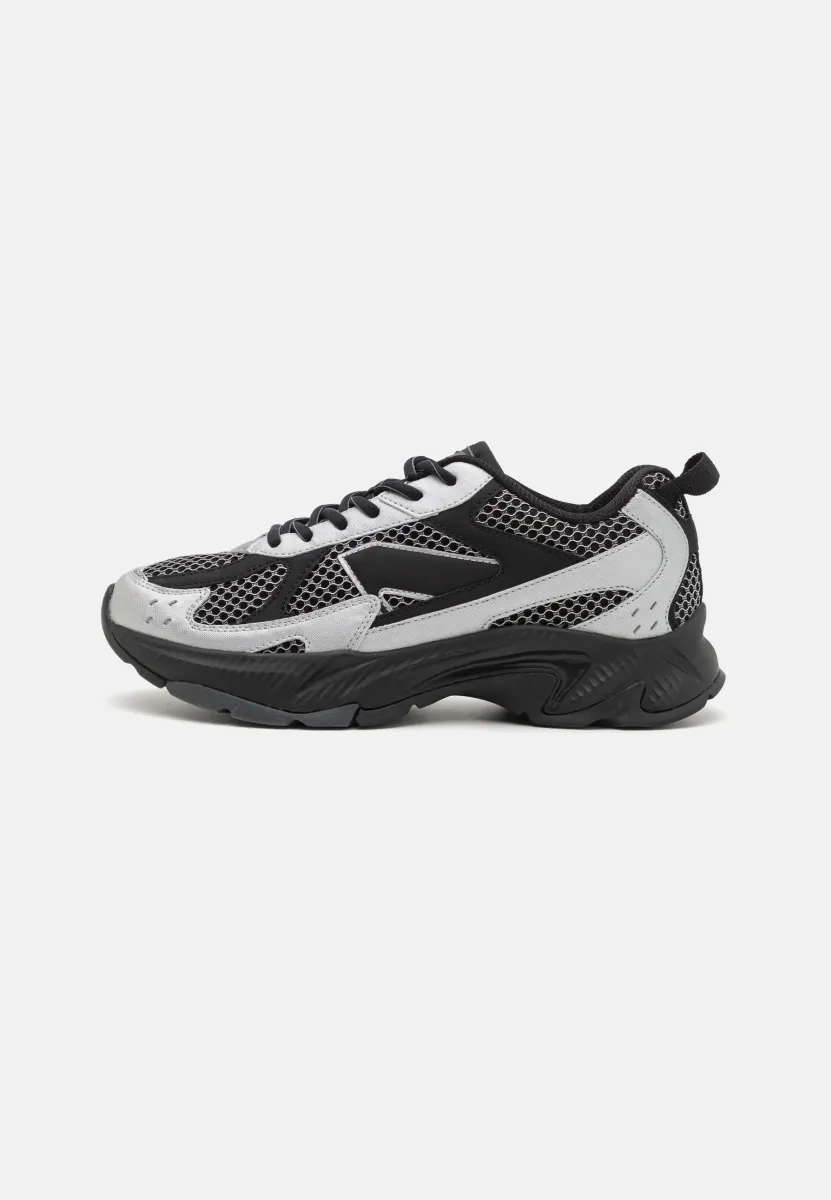 FORMA RUNNER UNISEX - Sneaker low - black/silver