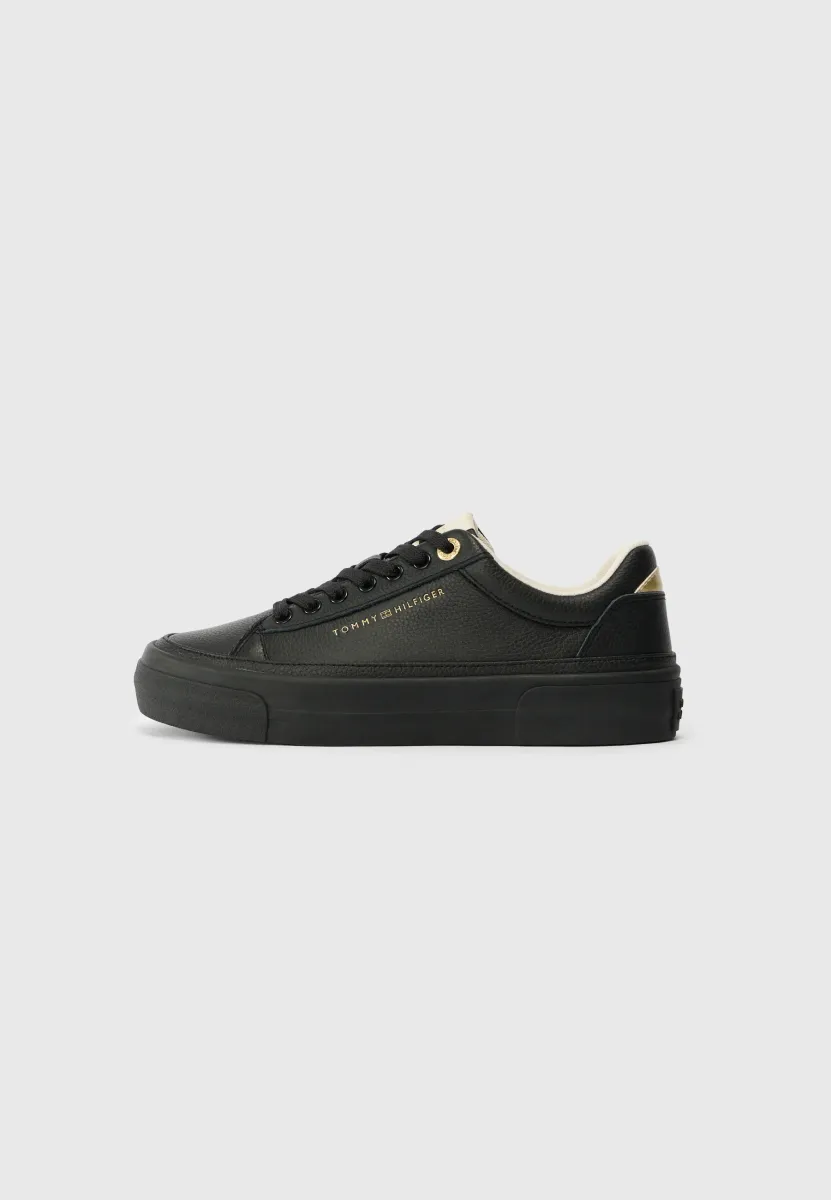 FOXING - Sneaker low - black