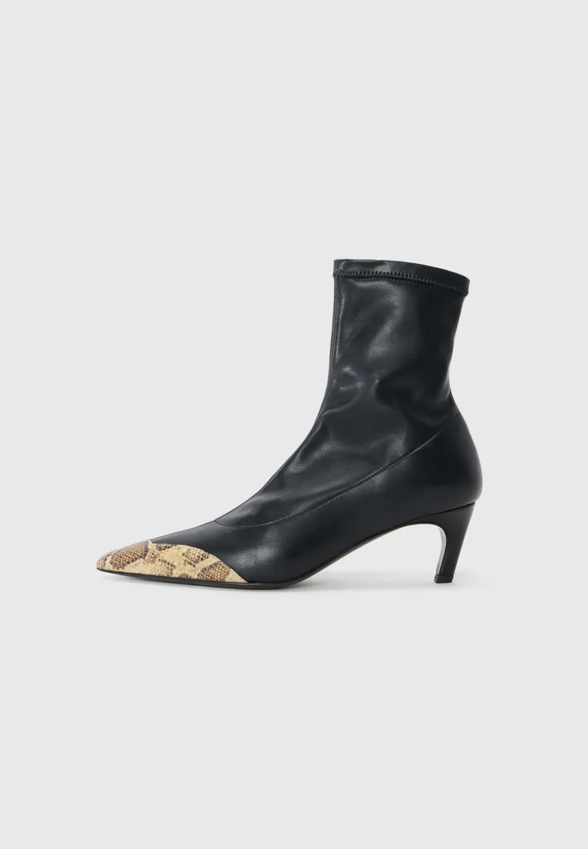 FRANCES - Ankle Boot - black/python