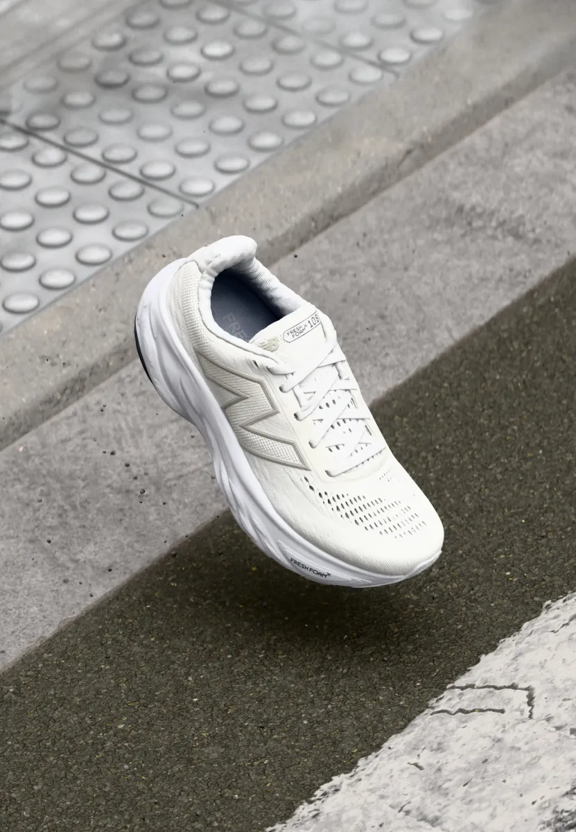 FRESH FOAM X 1080 - Laufschuh Straße - white