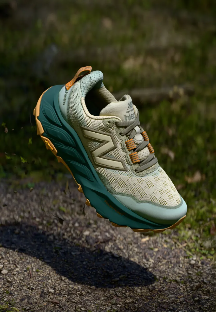 FRESH FOAM X HIERRO V9 - Laufschuh Trail - calcium