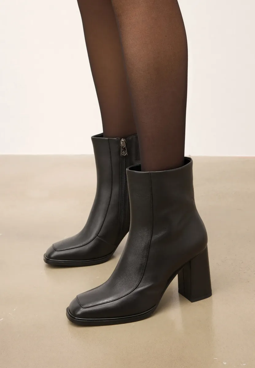 FUCHIA - High Heel Stiefelette - black