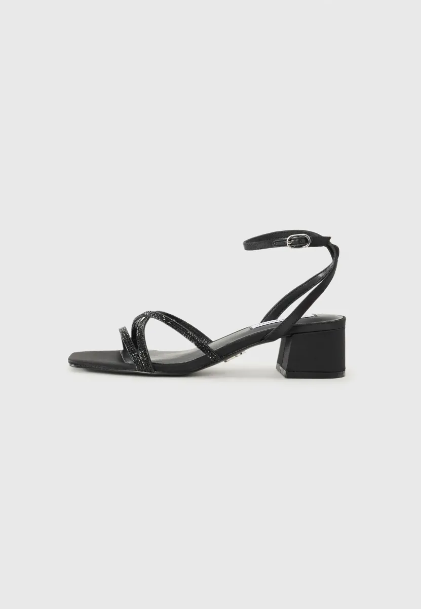 GABBY - Schaftsandale - black