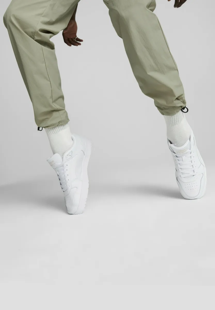 GAME UNISEX - Sneaker low - white/white team gold