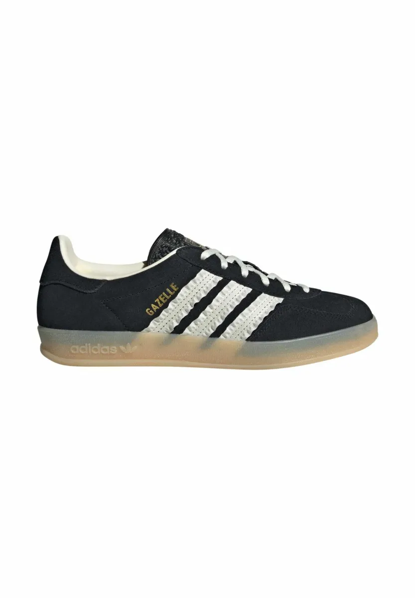 GAZELLE INDOOR - Sneaker low - core black cream white gum