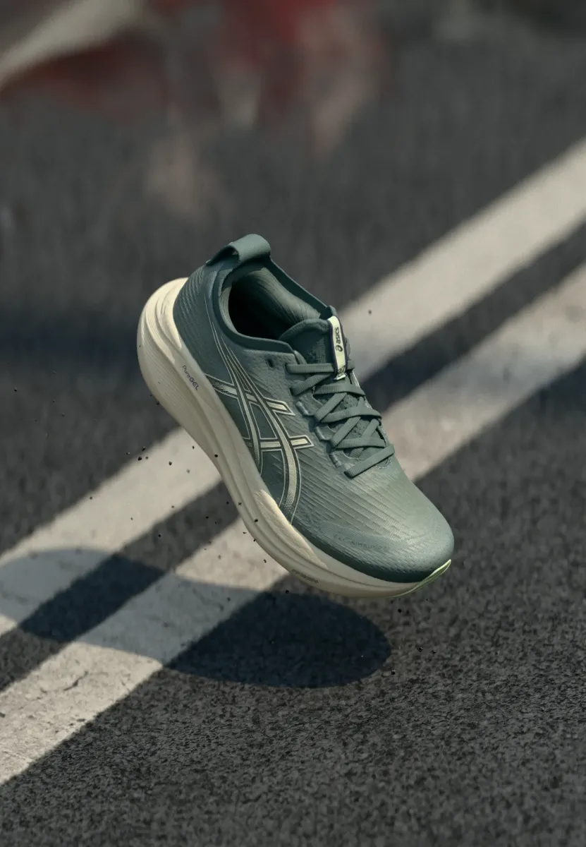 GEL NIMBUS 27 - Laufschuh Straße - monument blue/whisper green