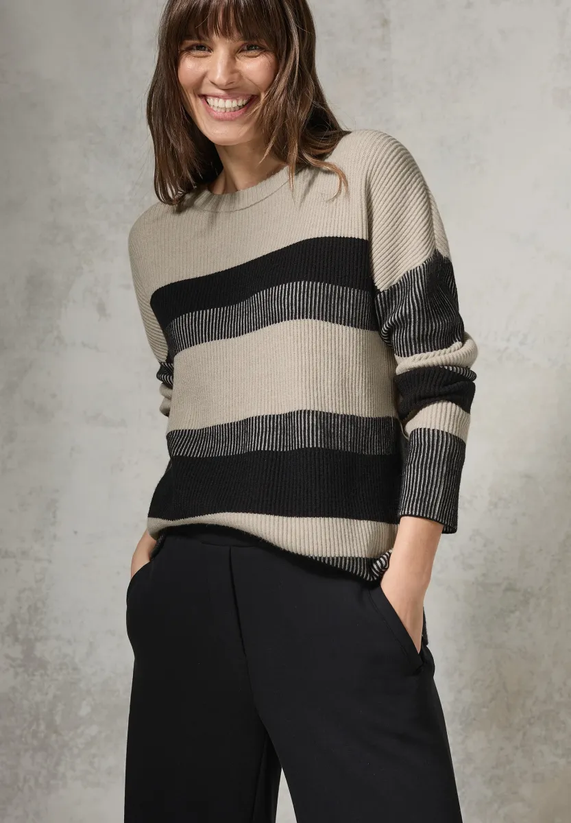 GESTREIFTER - Strickpullover - schwarz
