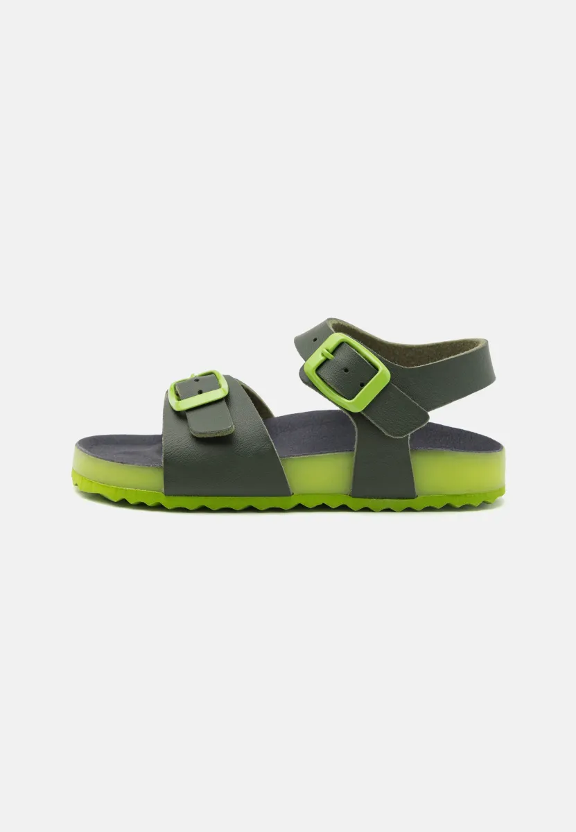 GHITA BOY - Riemensandalette - dark green/lime