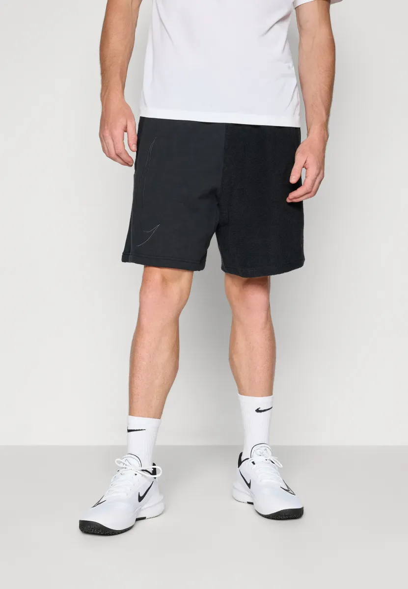 GIANNIS ANTETOKOUNMPO STANDARD ISSUE FLEECE 8IN SHORT - Kurze Sporthose - black