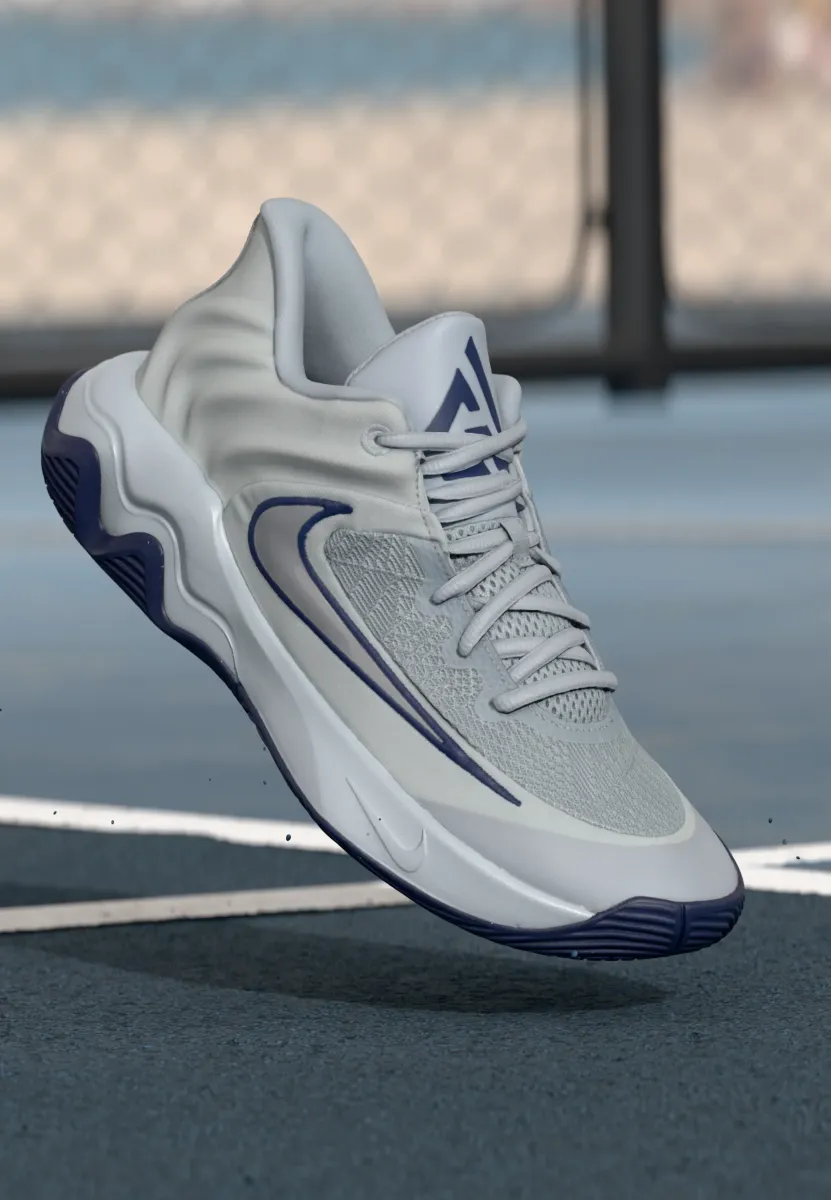 GIANNIS IMMORTALITY 4 - Basketballschuh - wolf grey/metallic platinum/pure platinum