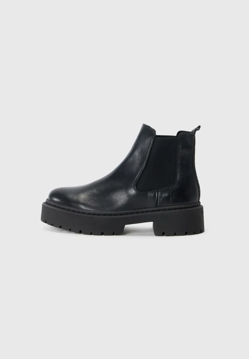 GLENNIS - Ankle Boot - black