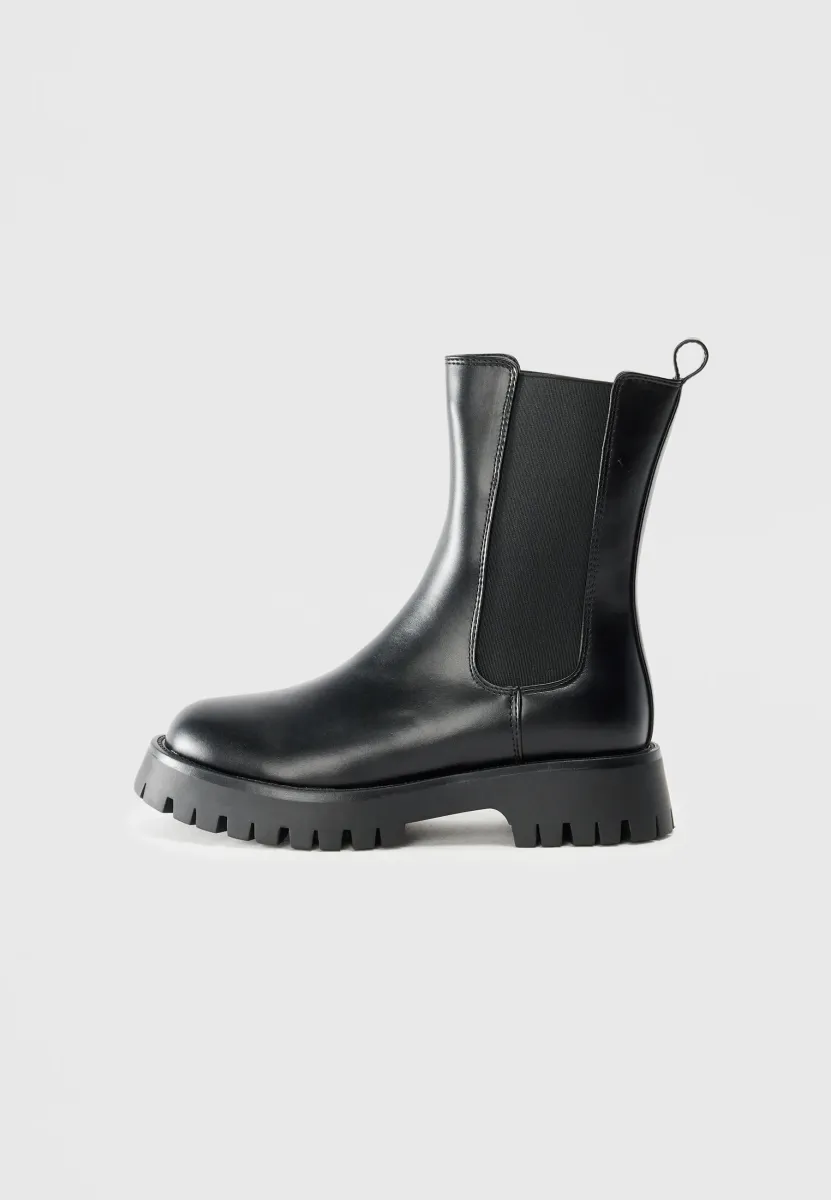 GRACE - Stiefelette - black