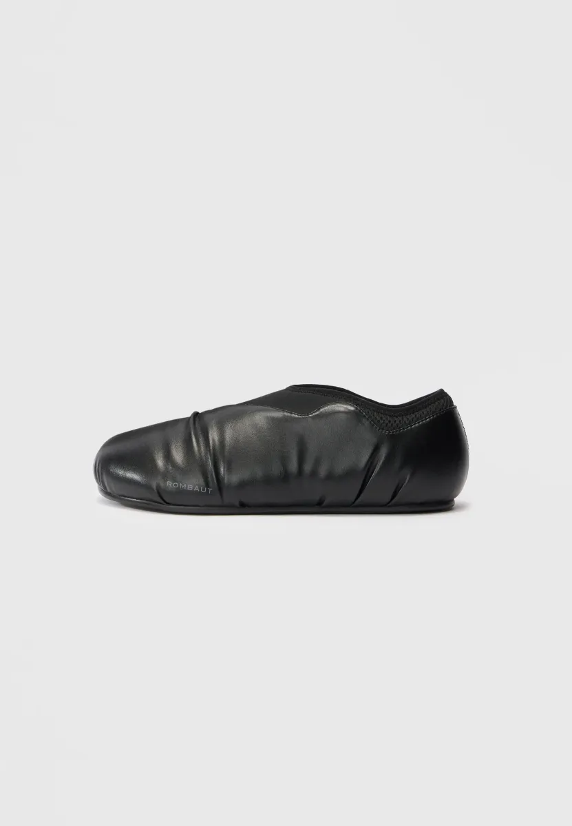 GROUND II UNISEX - Sneaker low - black