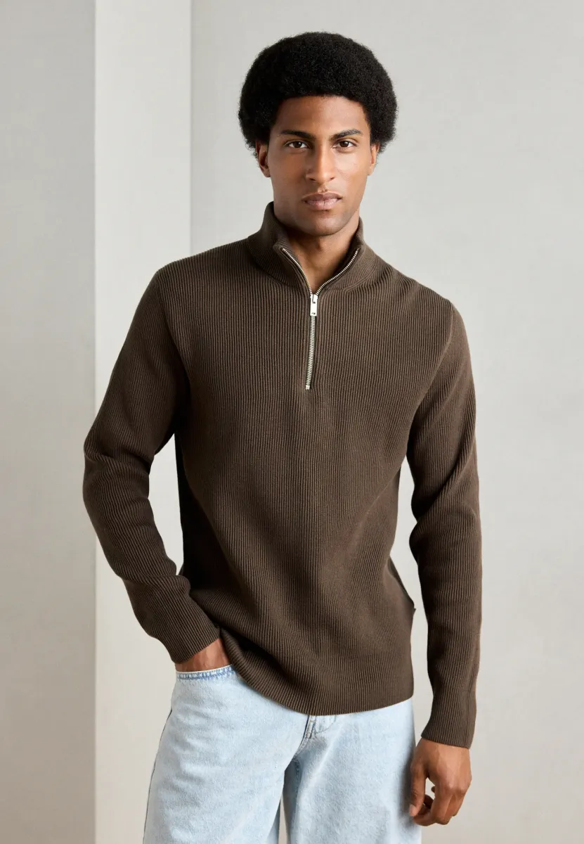 HALF ZIP  - Strickpullover - brown
