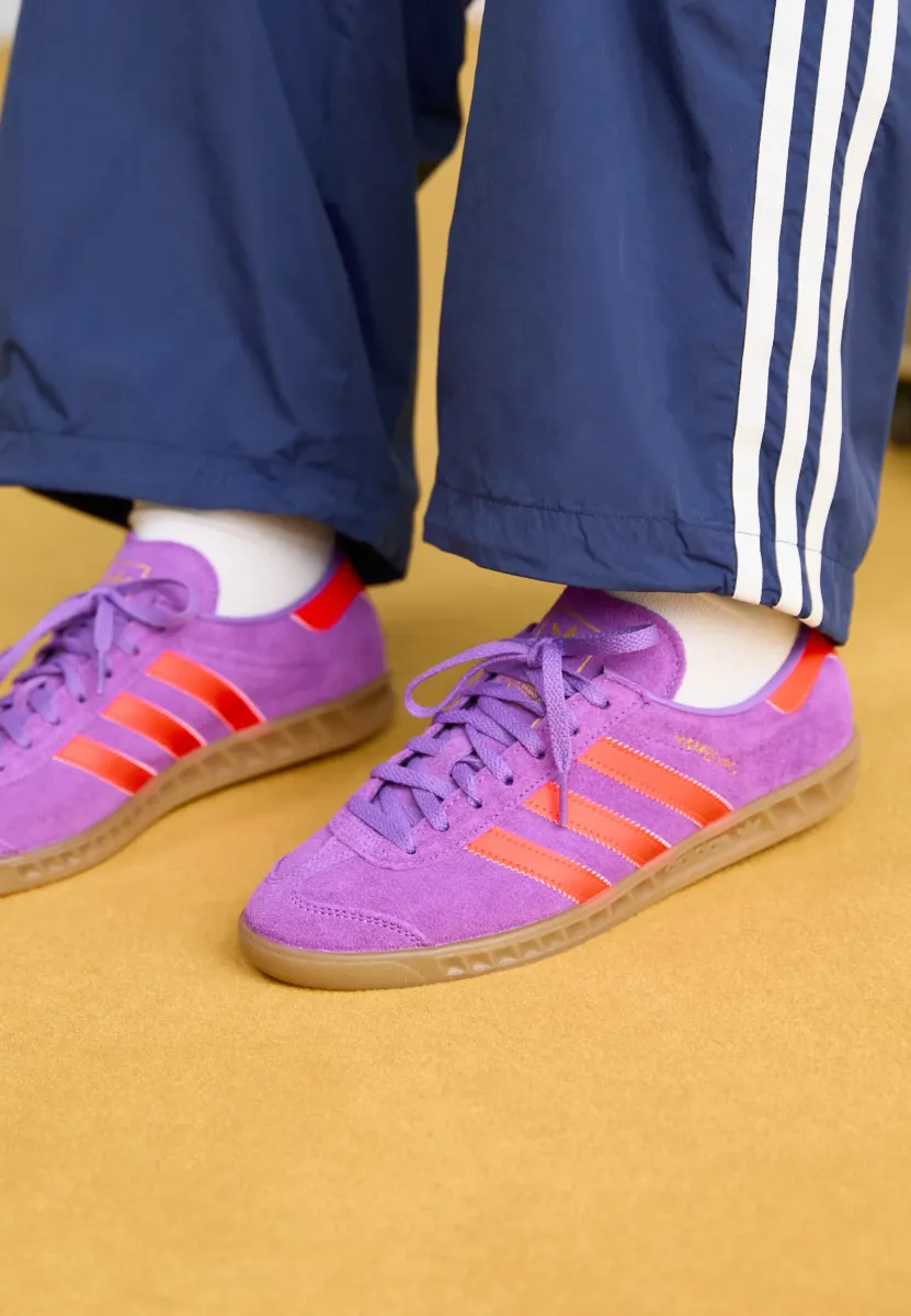 HAMBURG - Sneaker low - active purple/solar red/gold metallic
