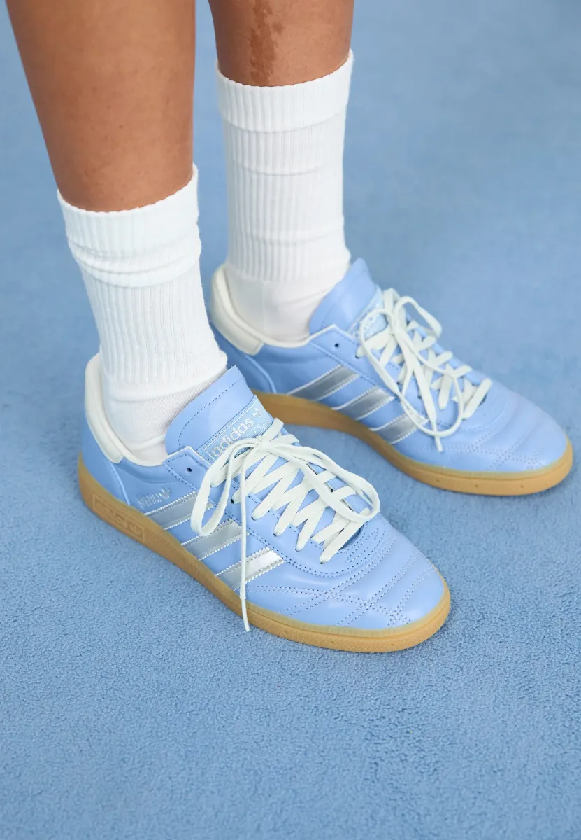 HANDBALL SPEZIAL - Sneaker low - ash blue/silver-coloured/orbit grey