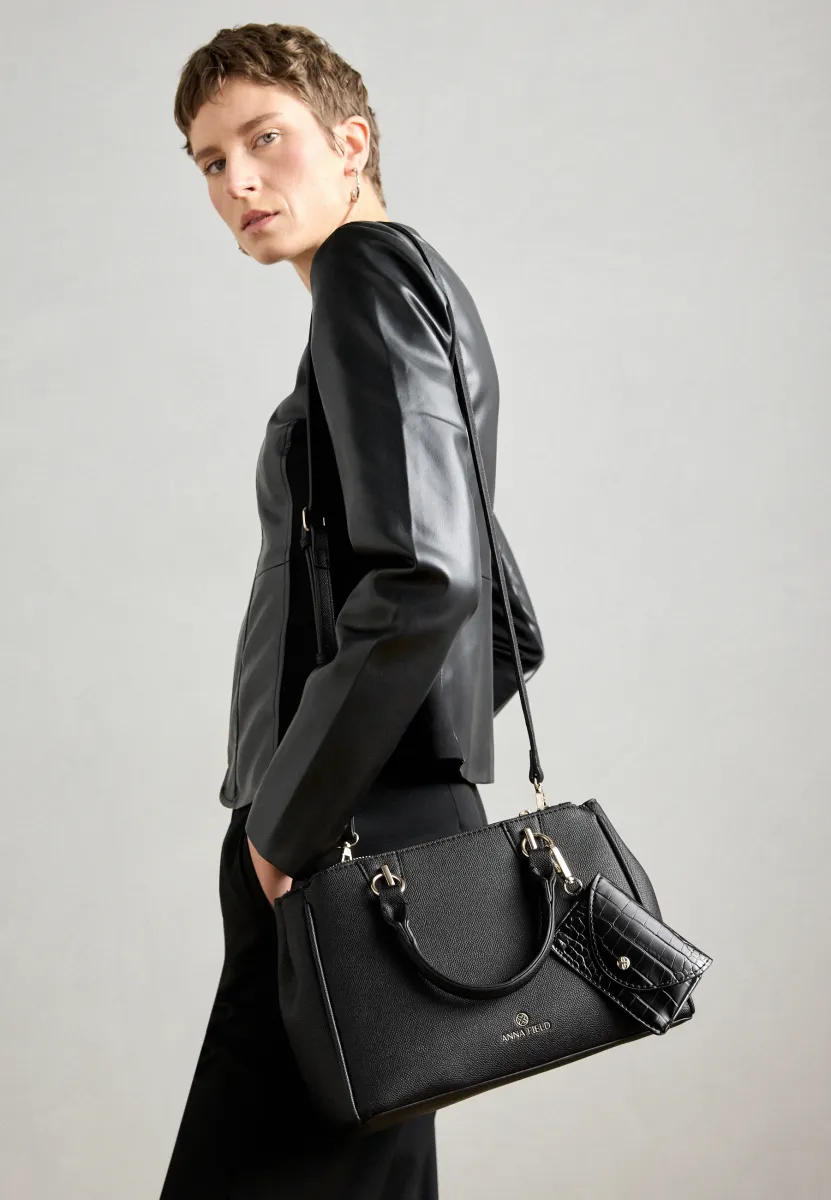Handtasche - black