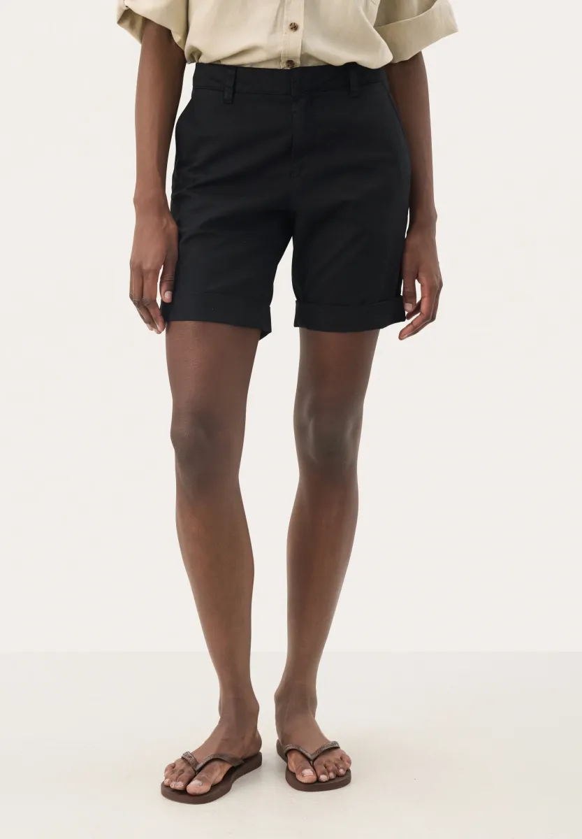 HANIJANPW SHO - Shorts - black