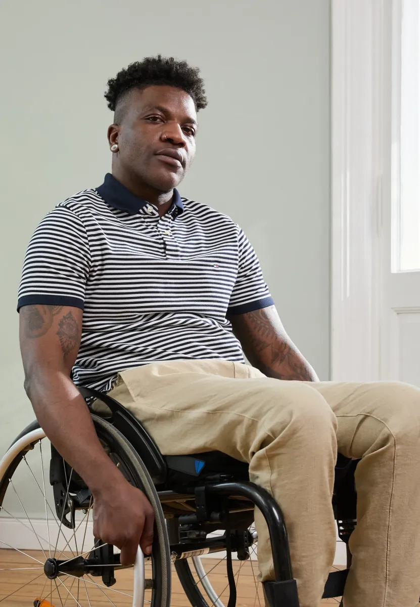 HARLEM SORONA  - Chino - sandalwood