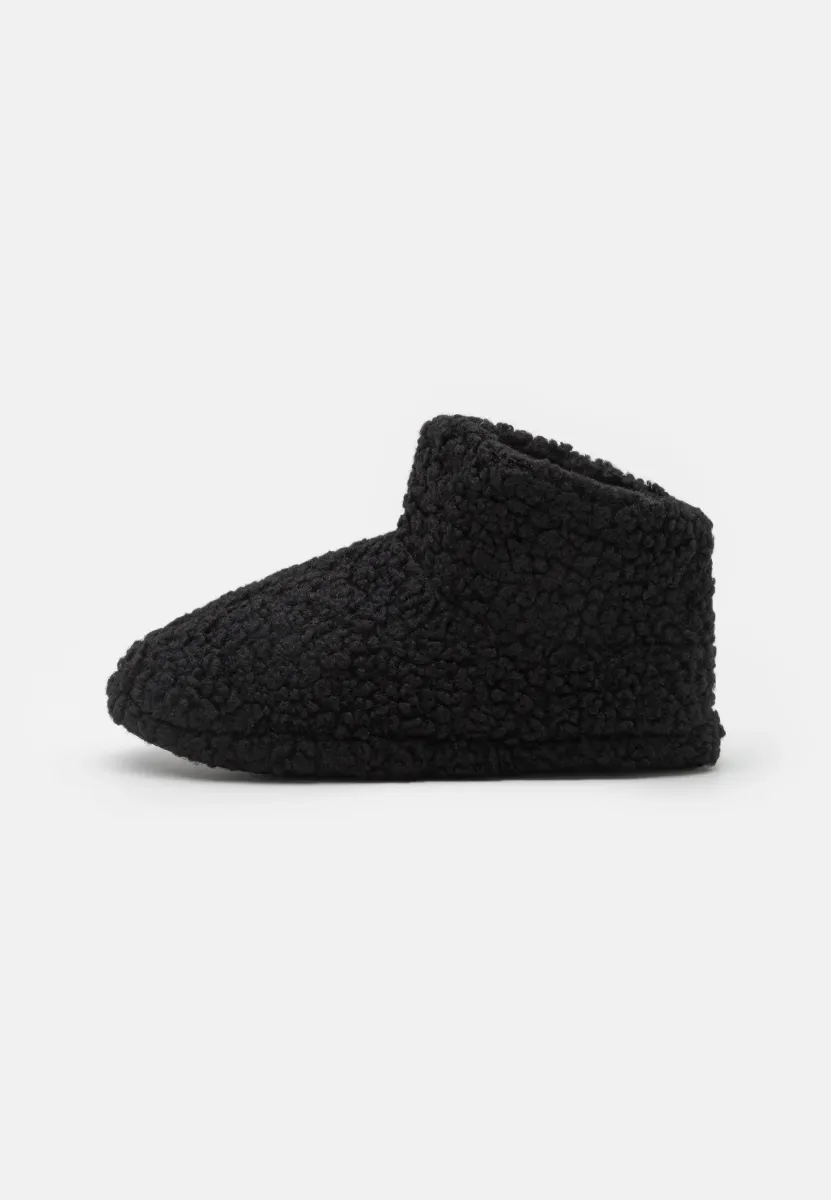 Hausschuh - black