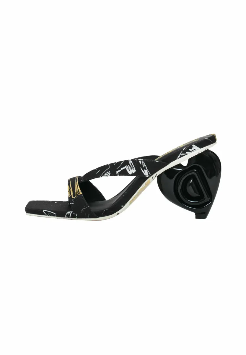 HEART - Zehentrenner - black