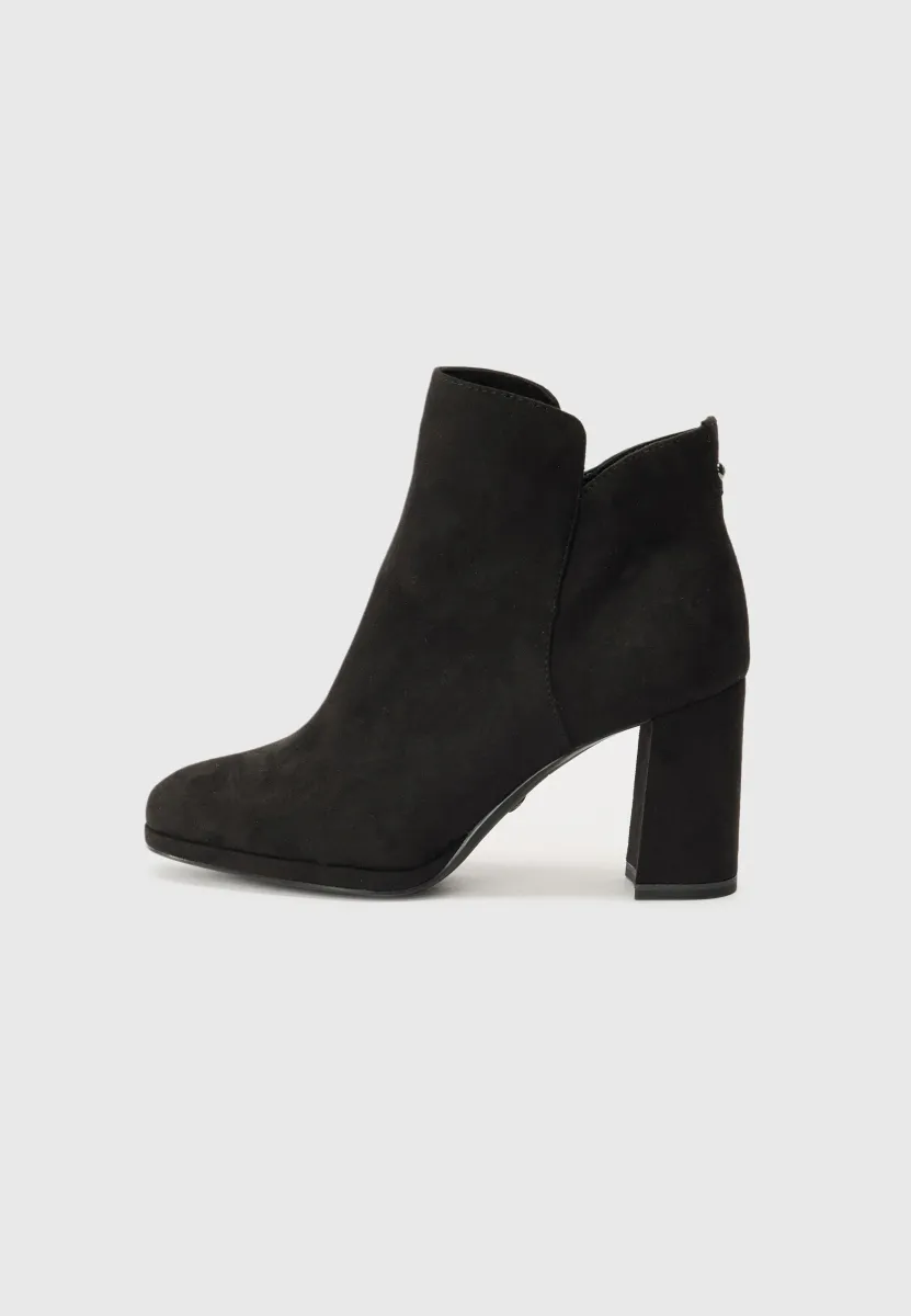 High Heel Stiefelette - black