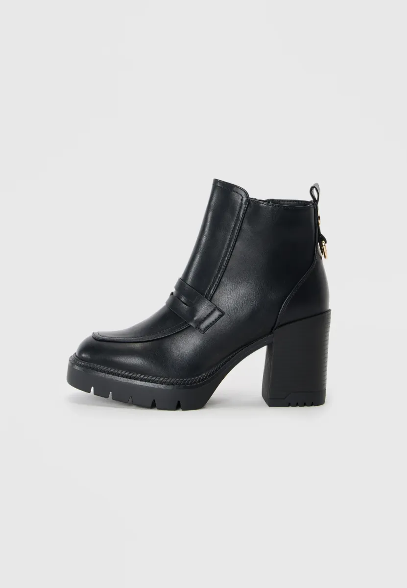 High Heel Stiefelette - black