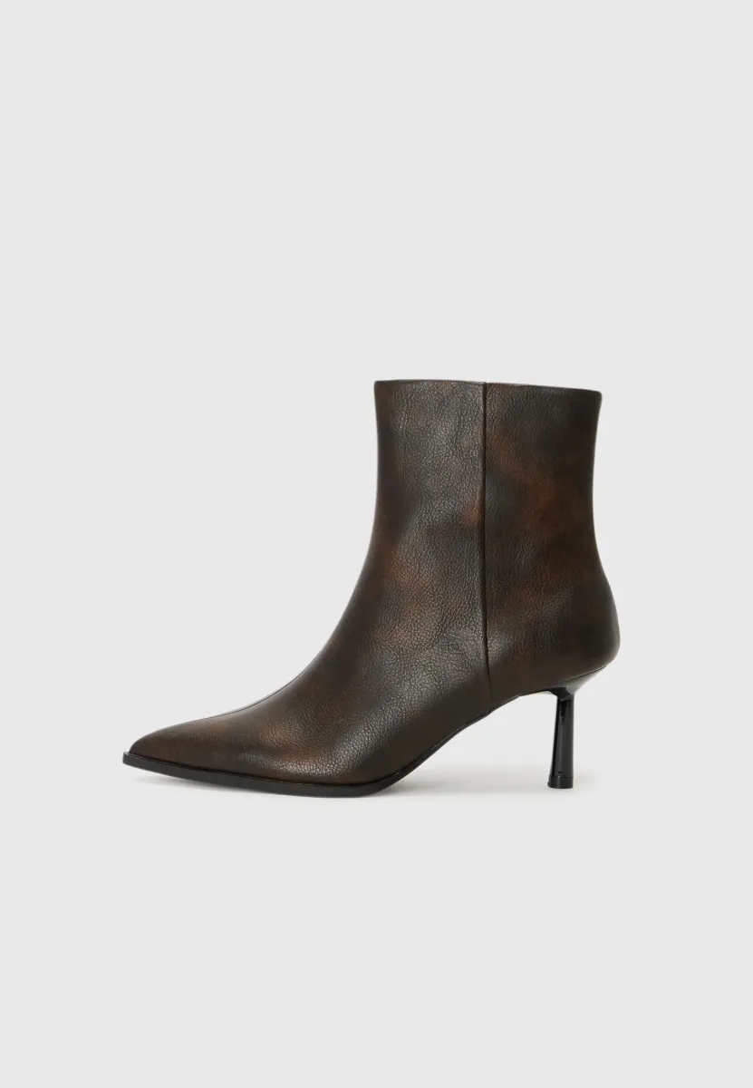 High Heel Stiefelette - brown