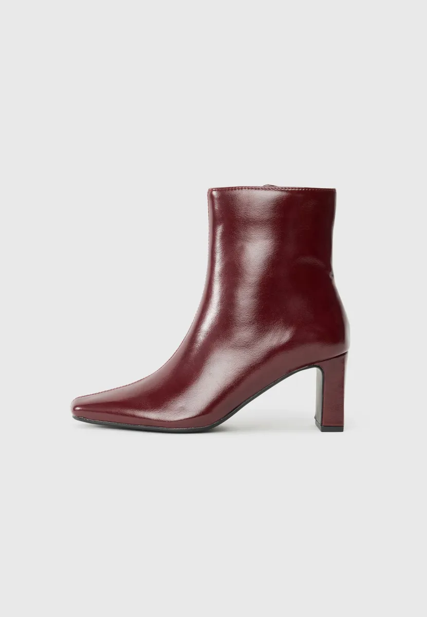 High Heel Stiefelette - burgundy