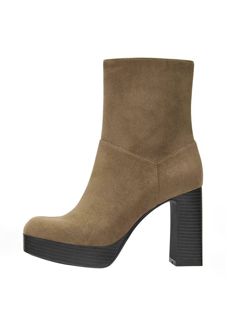High Heel Stiefelette - light brown