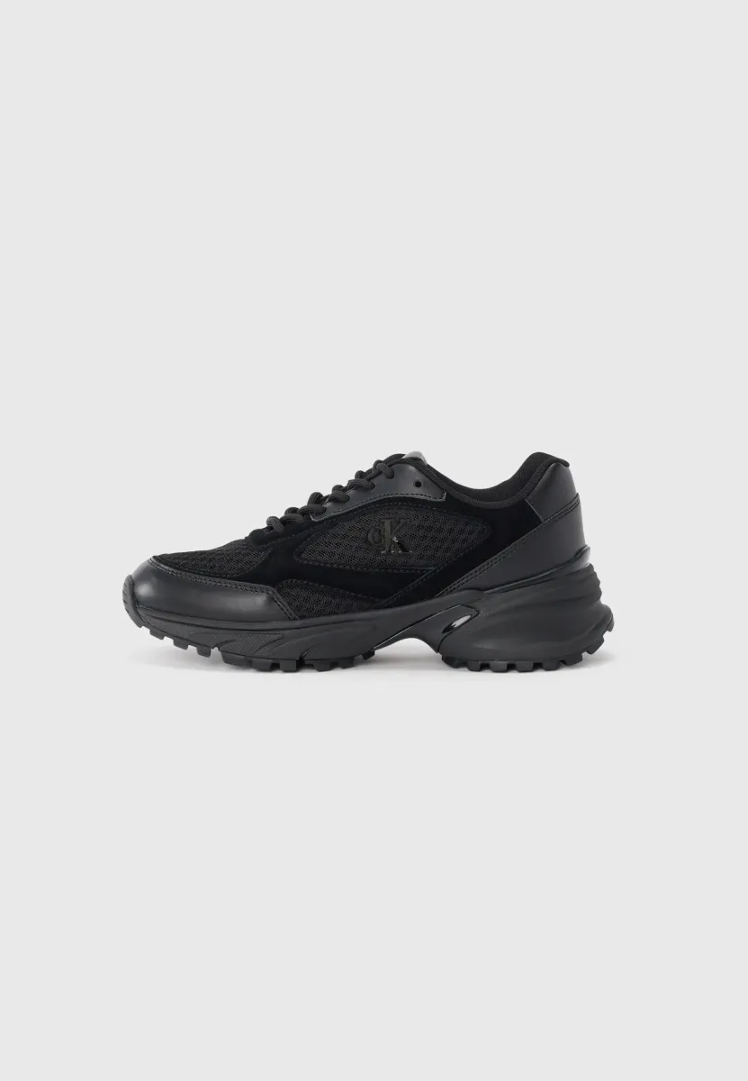 HIKE - Sneaker low - triple black