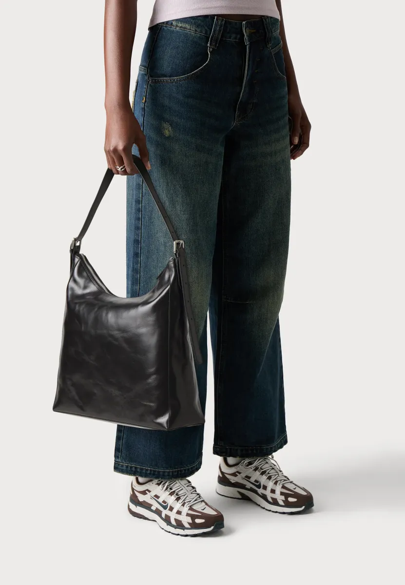 HILO - Umhängetasche - black