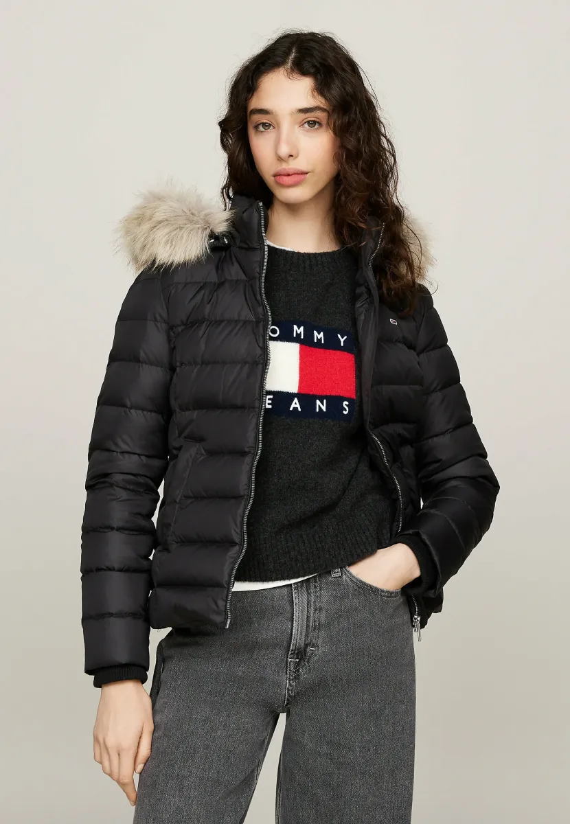 HOODED - Daunenjacke - black