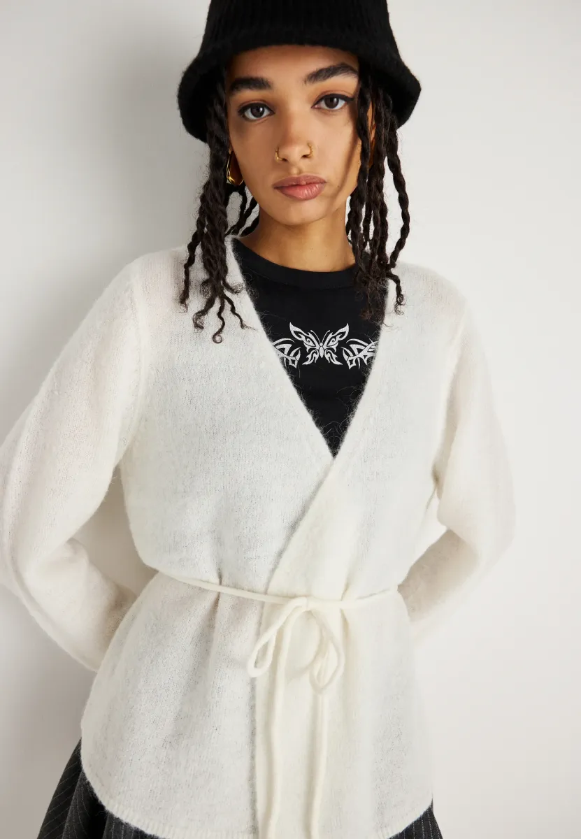 HOPE WRAP CARDIGAN - Strickjacke - egret