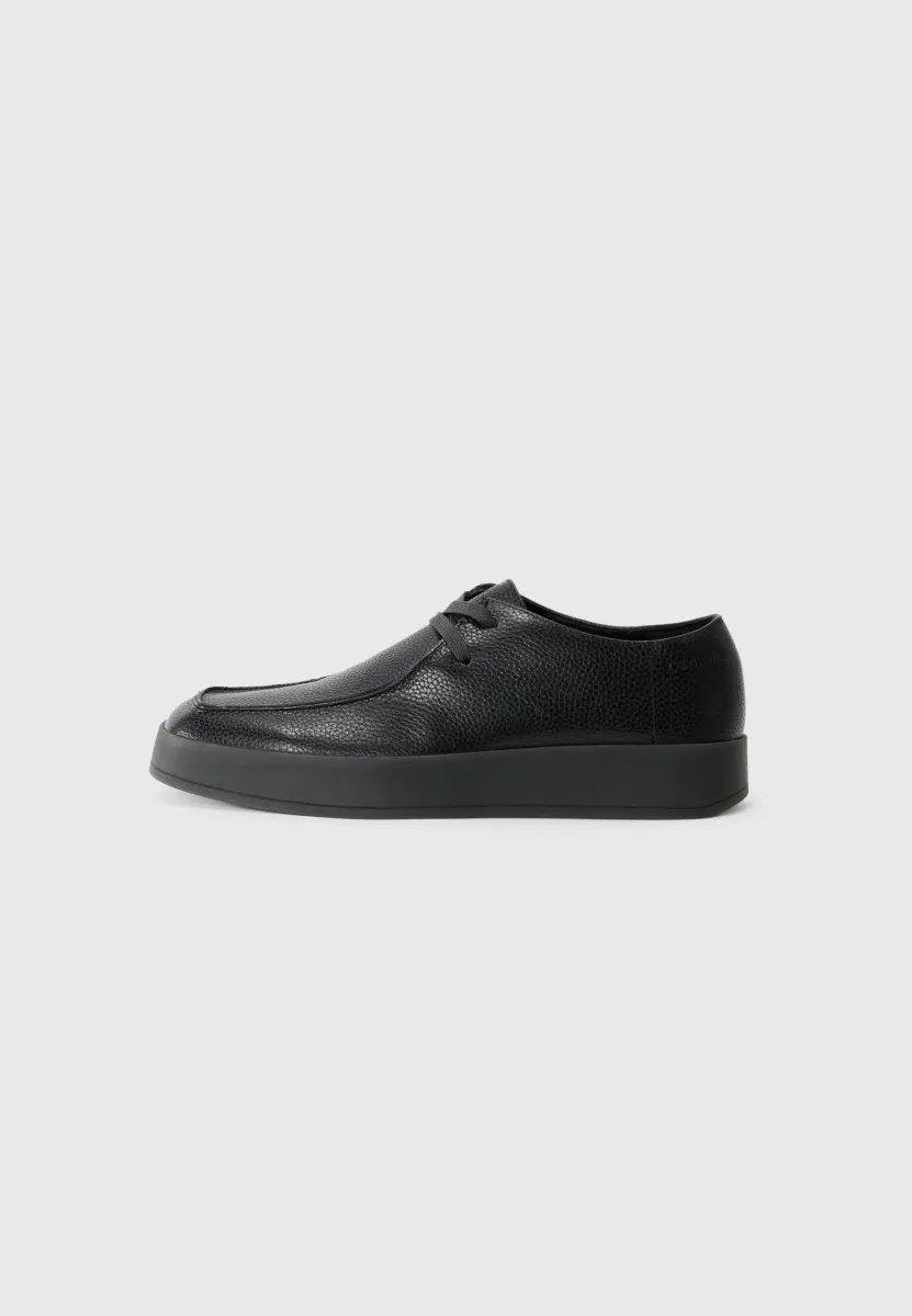 HYBRID CUP WALLABEE - Business-Schnürer - triple black