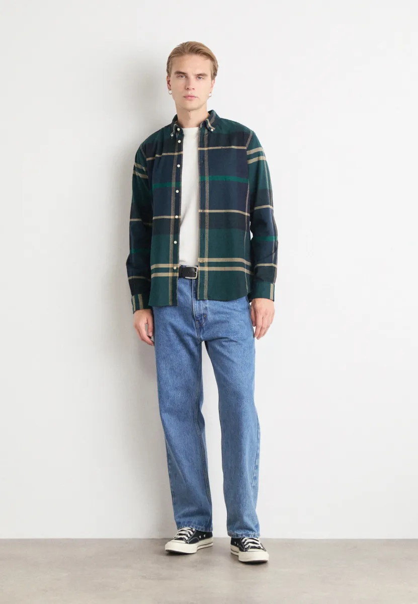 ICELOCH TAILORED TARTAN SHIRT - Hemd - green loch