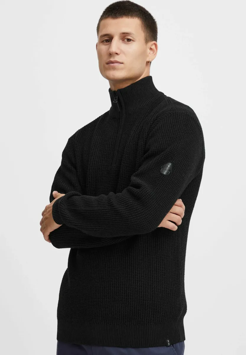 IDREVILLAN - Strickpullover - black