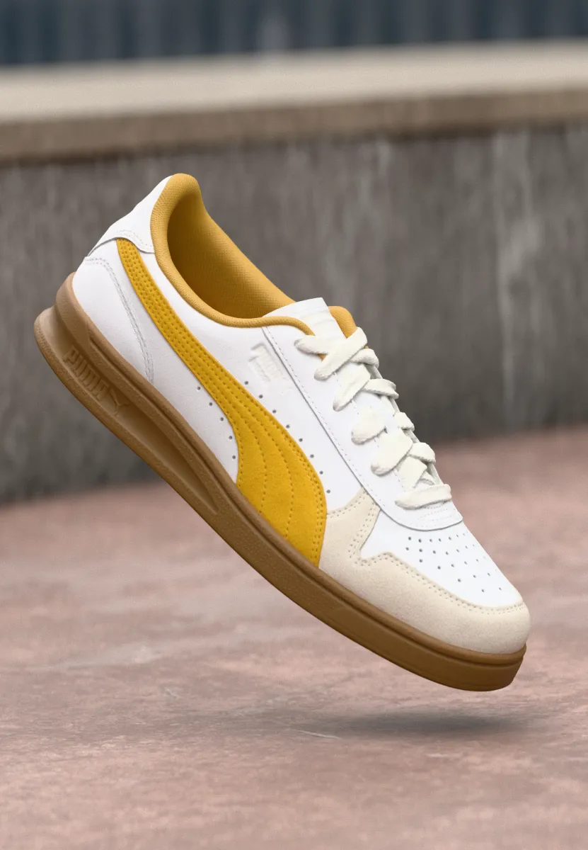 INDOOR UNISEX - Sneaker low - white/archive gold