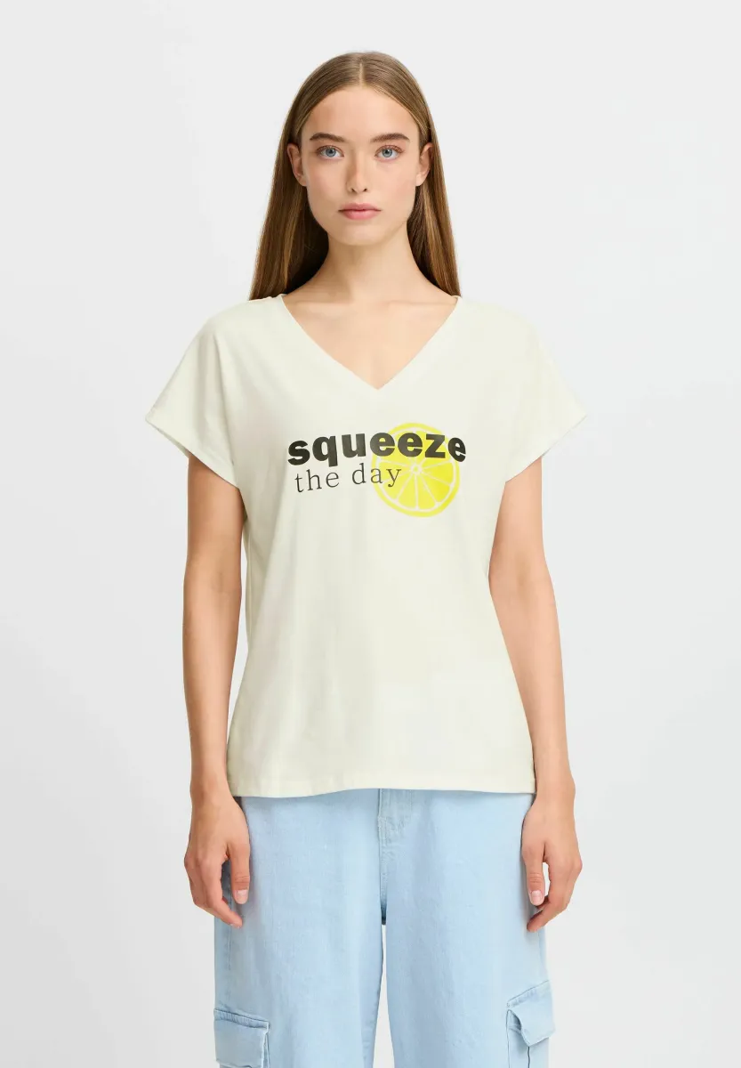 IXJANET - T-Shirt print - cloud dancer w lemon