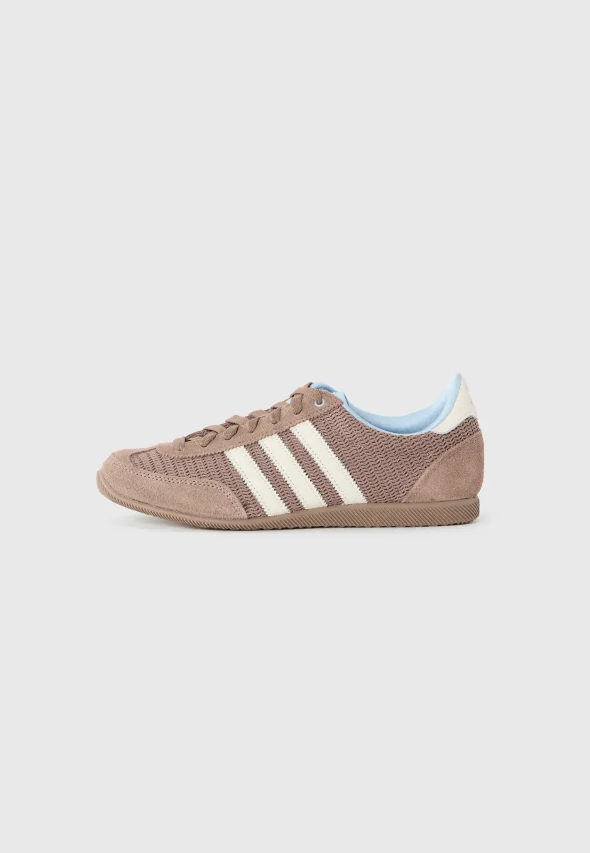 JAPAN - Sneaker low - trace brown/off white