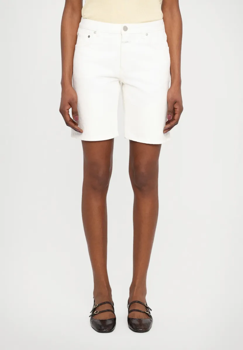 JINNIE - Shorts - white