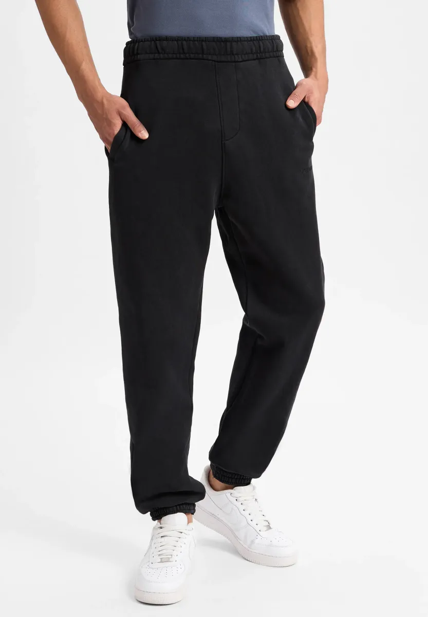 JOGGING - Jogginghose - schwarz