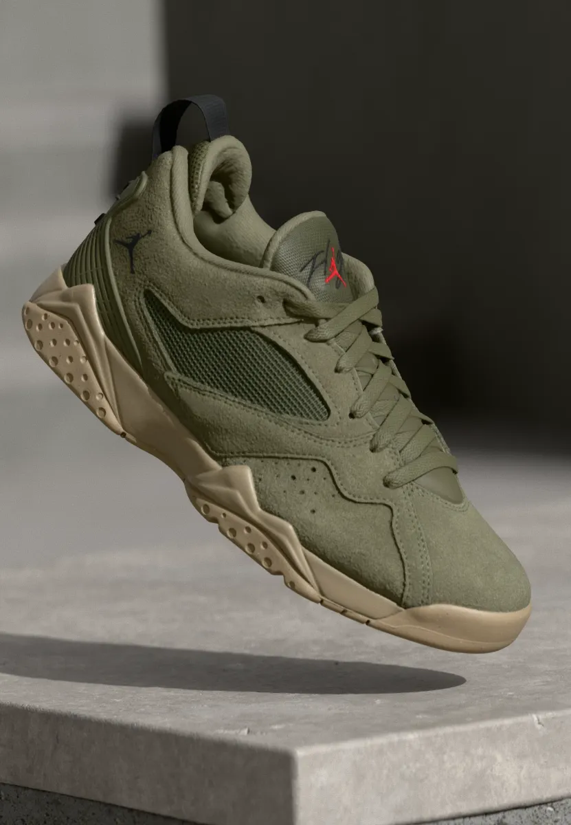 JORDAN 92 UNISEX - Sneaker high - med olive/black/khaki/university red