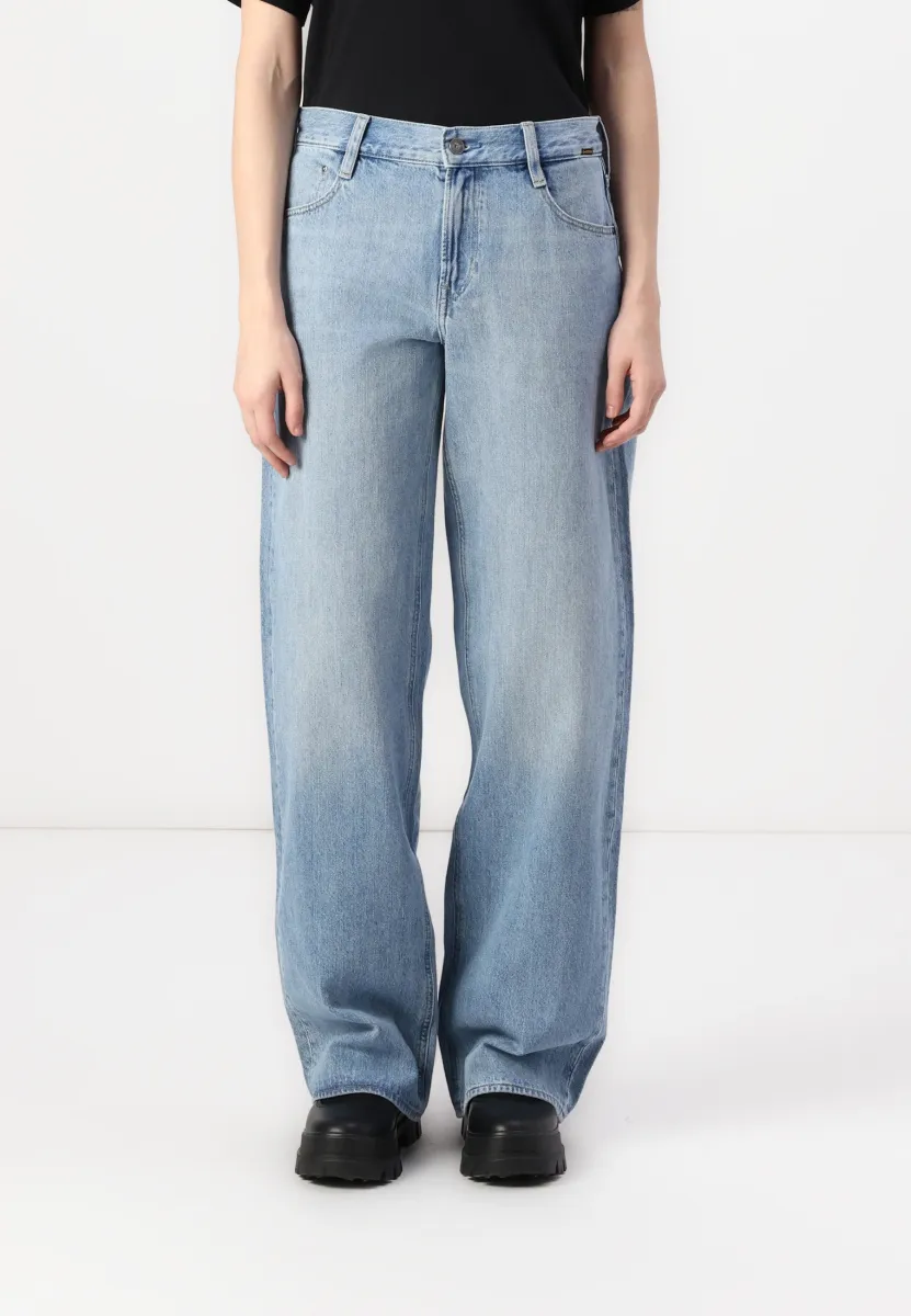 JUDEE  - Loose Jeans - faded brilliant blue
